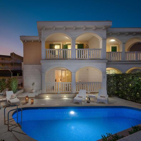 Villa Authentica With Heated Pool Grebaštica Exterior foto