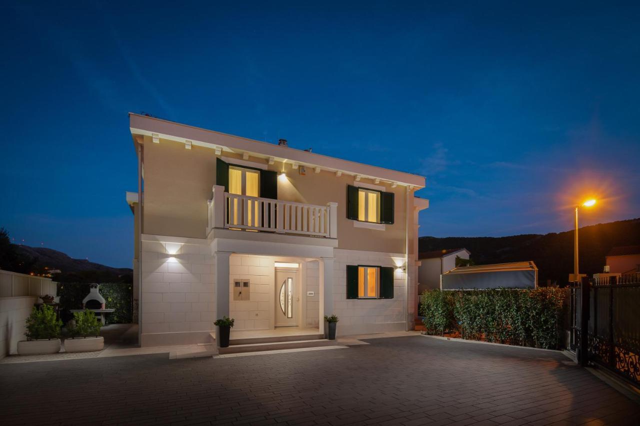 Villa Authentica With Heated Pool Grebaštica Exterior foto